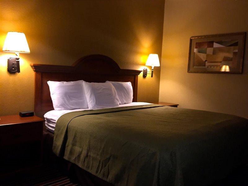 Fairview Inn & Suites モービル エクステリア 写真