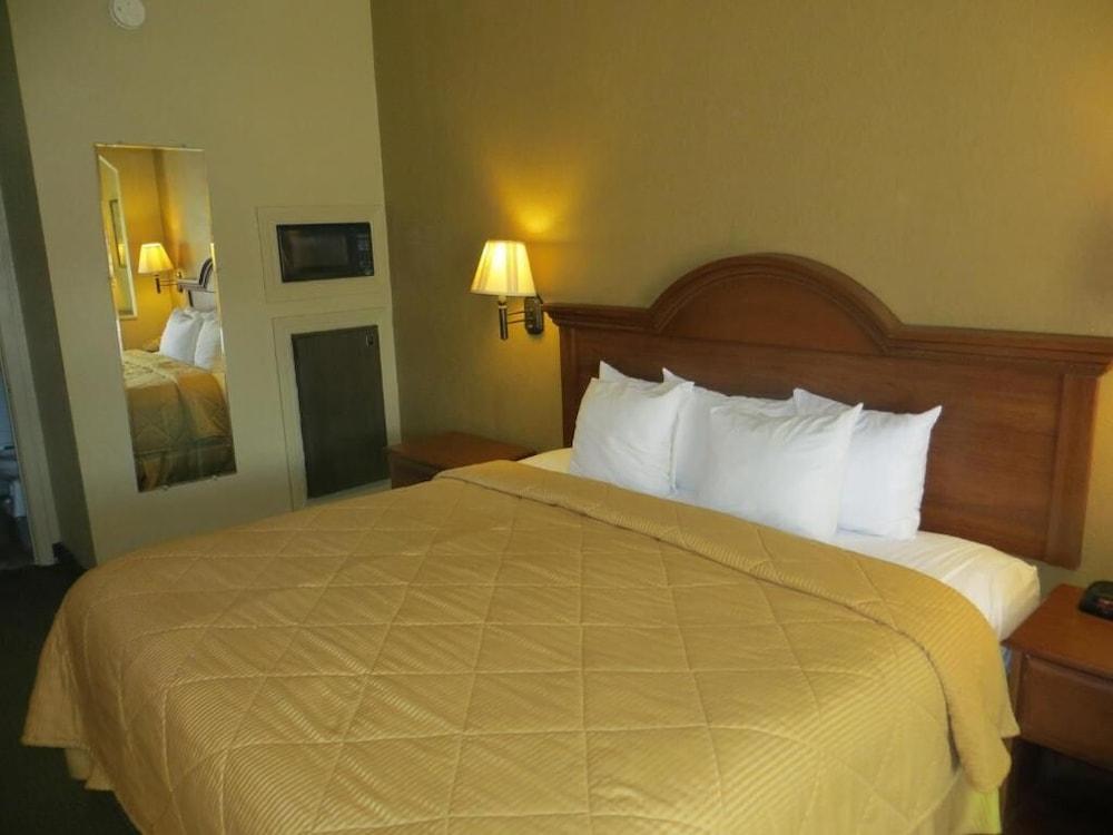Fairview Inn & Suites モービル エクステリア 写真