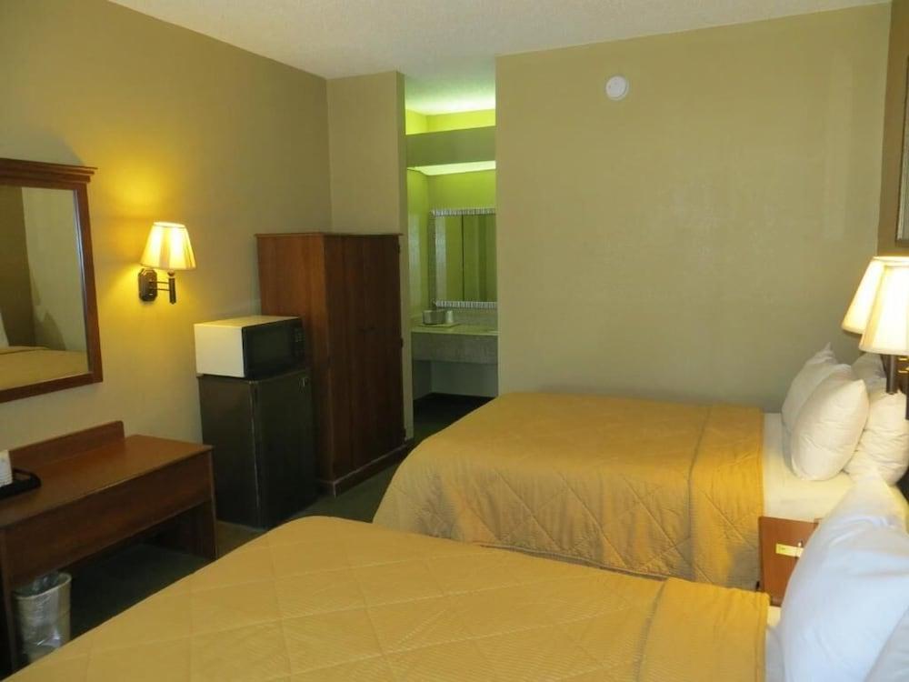 Fairview Inn & Suites モービル エクステリア 写真