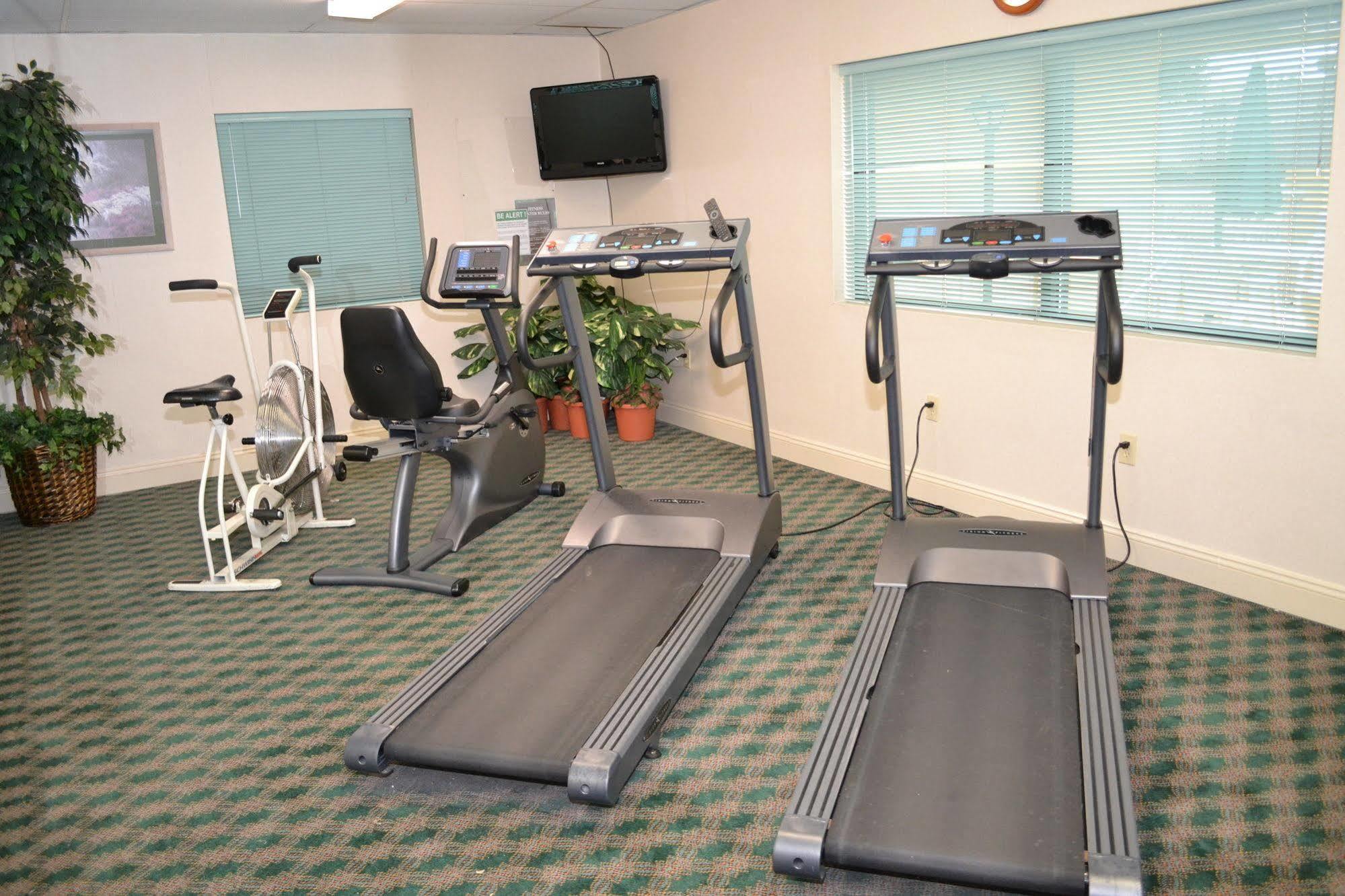 Fairview Inn & Suites モービル エクステリア 写真