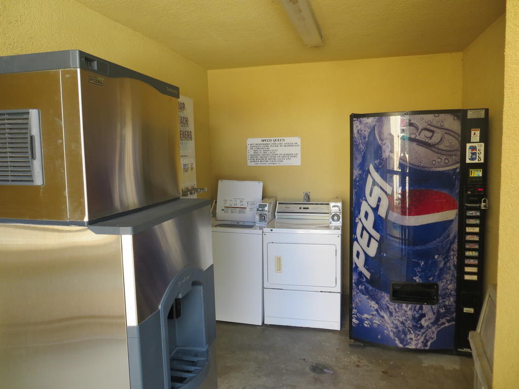 Fairview Inn & Suites モービル エクステリア 写真