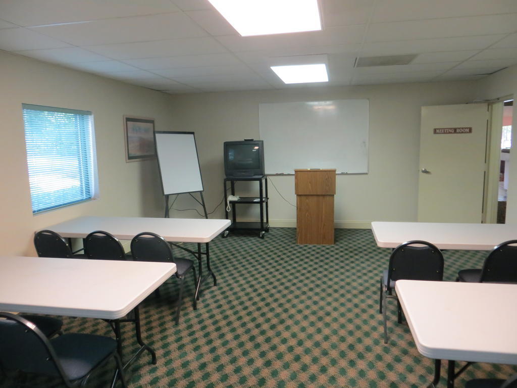 Fairview Inn & Suites モービル エクステリア 写真